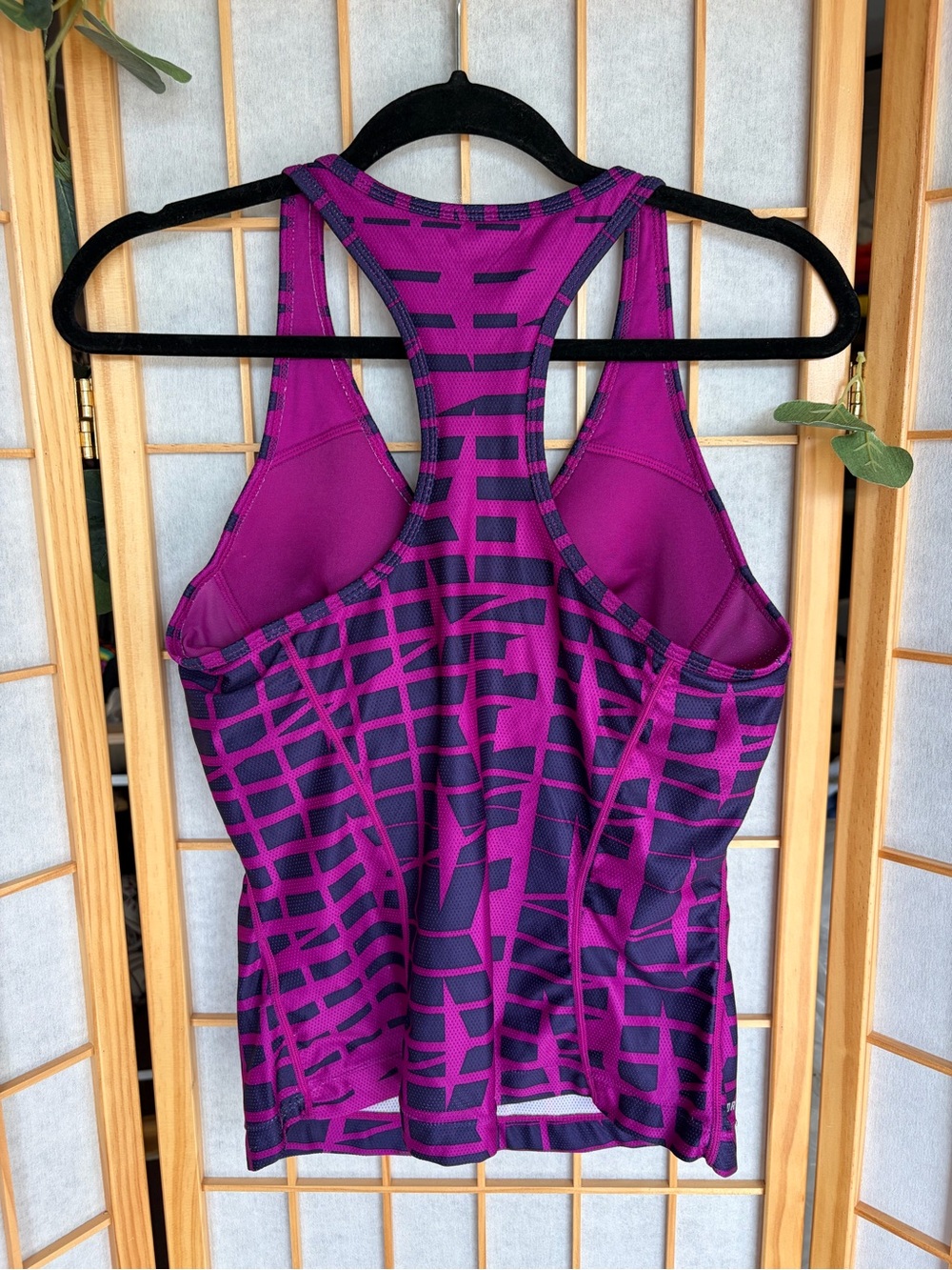Nike Pink Dri-FIT Patterned Racerback Tank - Picture 3 of 3